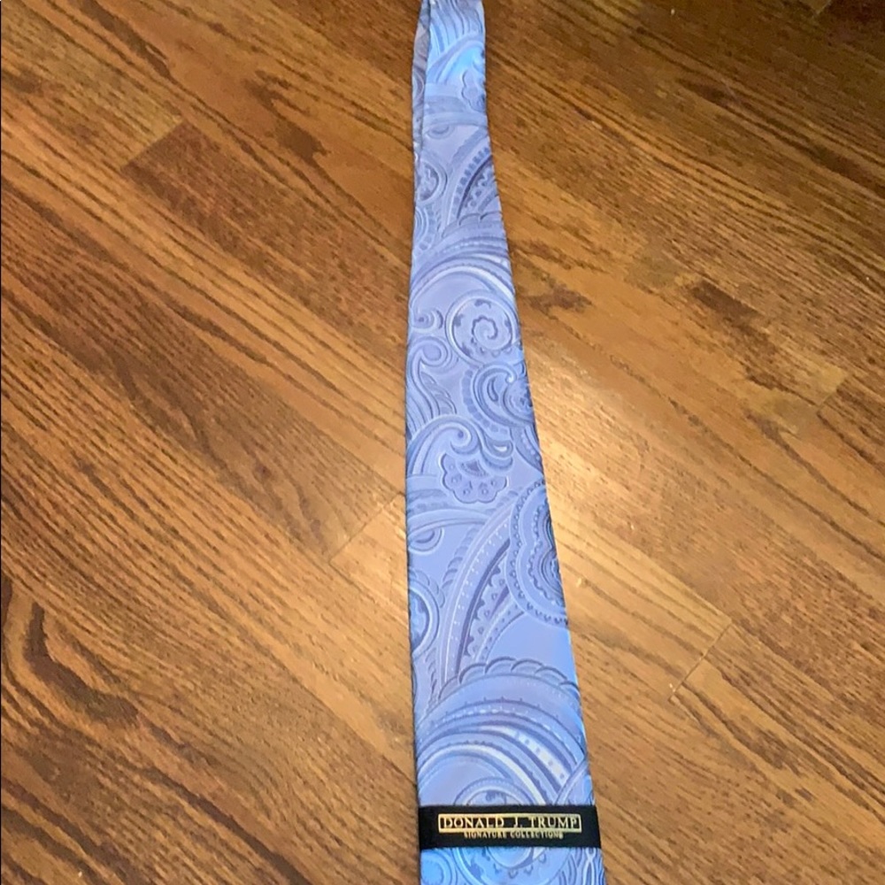 Men’s Tie Signature collection